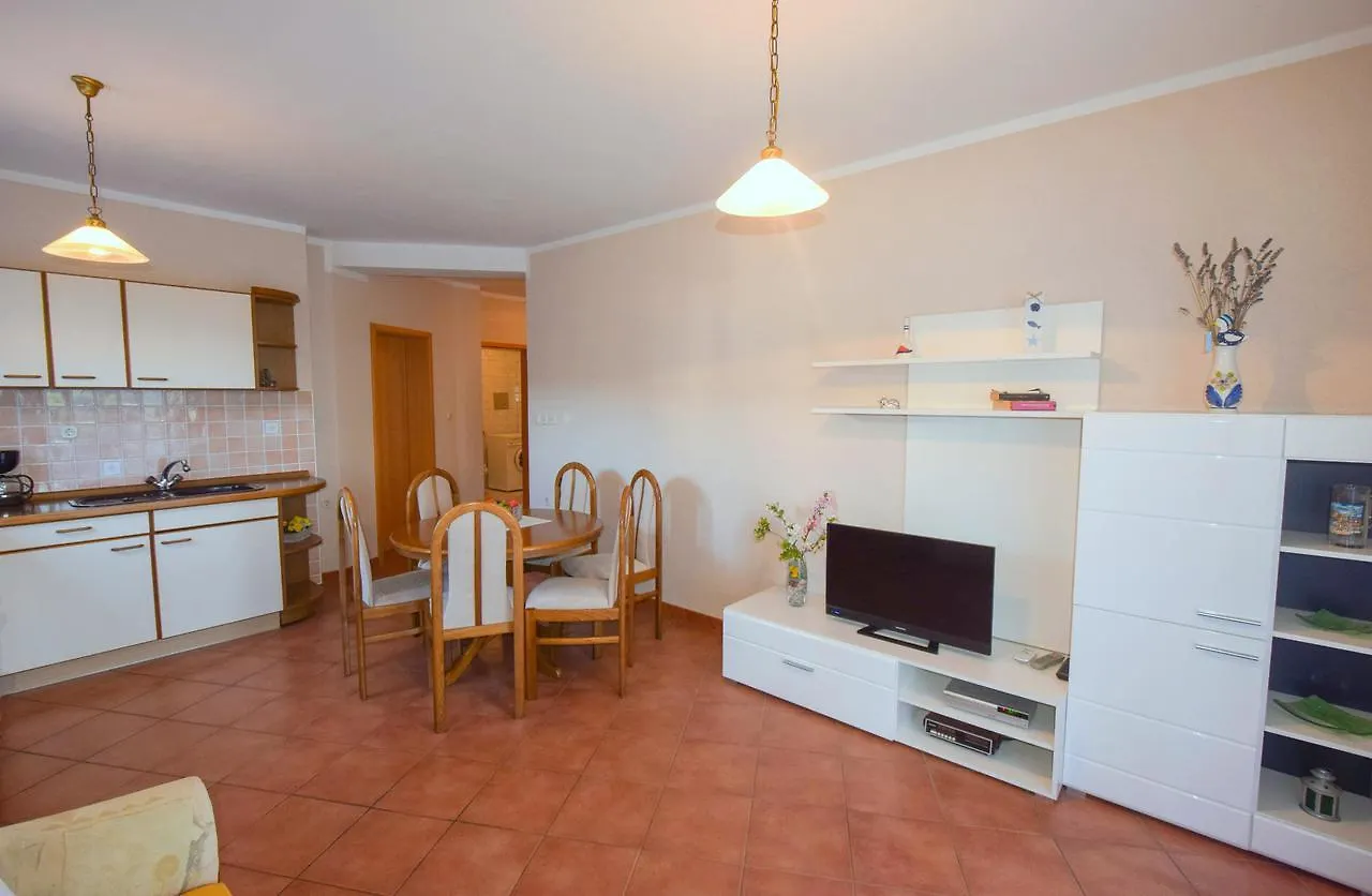 Apartments & Room Matic Gostinjska kuća Malinska